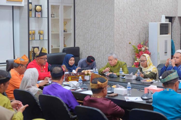 Tanjungpinang-UTM Bahas Kolaborasi Budaya & Pendidikan, MoU Segera Disusun