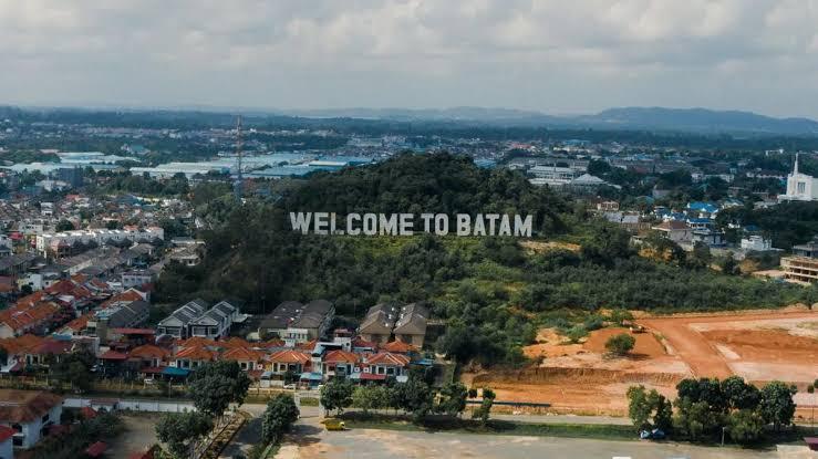 Cuaca Batam Hari Ini, Rabu 30 Juli 2025: Waspadai Hujan Petir di Pagi hingga Sore Hari