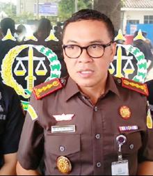 Tegas! Kajari Batam Gulung 700 Reklame Ilegal demi Tingkatkan PAD