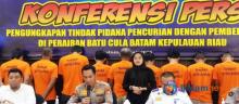 Polda Kepri Tangkap 10 Perompak di Perairan Selat Nipah, Puluhan Kali Beraksi Bersenjata Tajam dan Senpi Rakitan