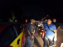 Taksi Online Melawan Arus di Batam Dihentikan Polisi Saat Patroli Malam