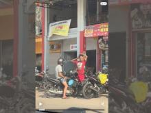 Dua Pencuri Helm Tertangkap Kamera di Batuaji, Diduga Spesialis Curi Helm di Batam
