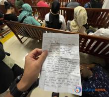 Yusril Koto Berikan Surat Pernyataan Sebelum Sidang Pembacaan Sela di PN Batam