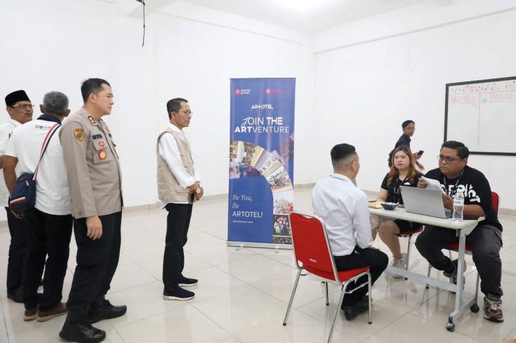 Investasi Naik Tapi Pengangguran Masih Tinggi, 39 Perusahaan Buka Lowongan di Job Fair Batam