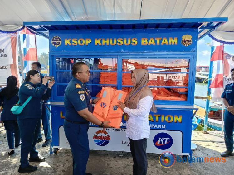 KSOP Batam Resmikan Life Jacket Station di Sekupang dan Belakang Padang, Dorong Keselamatan Pelayaran Masyarakat