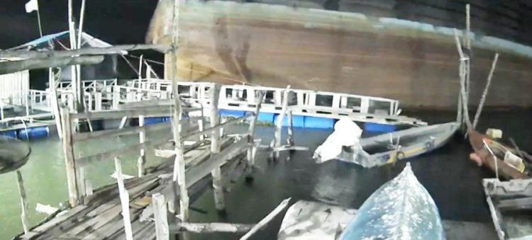 Kapal Tongkang Hanyut di Batam, KSOP: Ada Pelanggaran Prosedur Docking! 