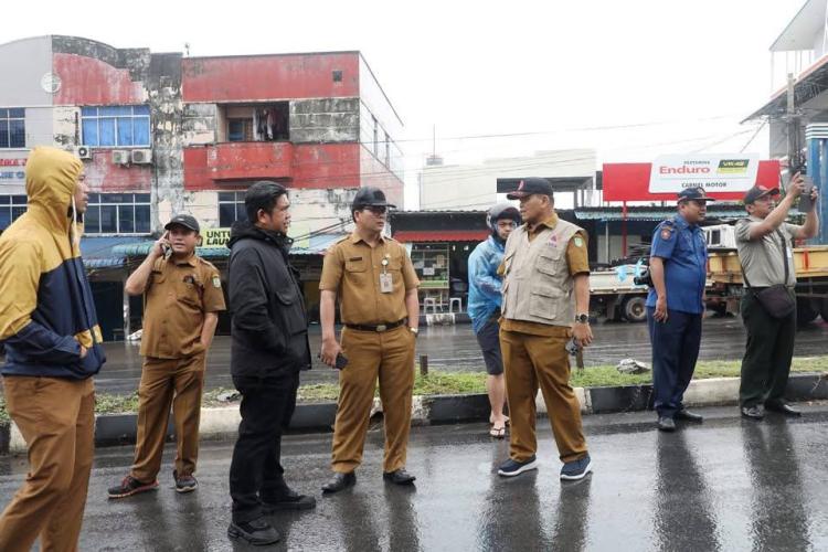 Tuntas Banjir di Batam? Ini Strategi Pemko: Normalisasi Saluran 307 Km hingga Mobil Pompa