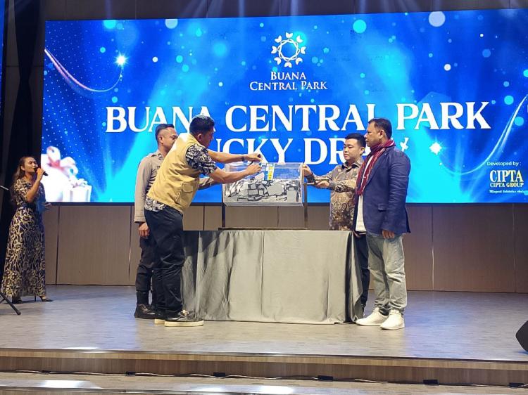 Apresiasi untuk Konsumen, Buana Central Park Gelar Lucky Draw Berhadiah Mobil