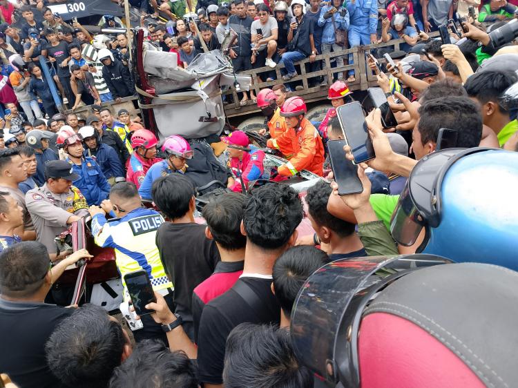Identitas Korban Tewas Kecelakaan Truk Crane di Tiban Centre Terungkap