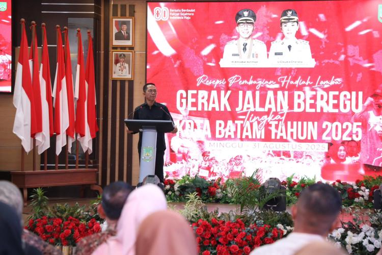 Daftar Pemenang Gerak Jalan HUT RI ke-80 di Batam: SDN 008 hingga Disperindag Raih Juara