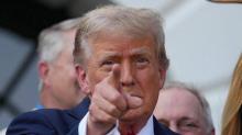 Trump Resmi Naikkan Tarif Impor, Puluhan Negara Kena Sanksi Dagang Hingga 50 Persen