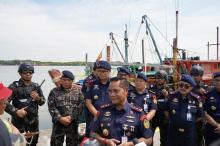Laut Sulawesi Diserbu Rumpon Ilegal, KKP Hancurkan 20 Unit dalam Patroli Rutin