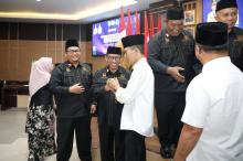 Wali Kota Batam Ajak Masyarakat Berwakaf untuk Investasi Akhirat di Pelantikan BWI 2025