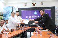 Hendry Ch Bangun Resmi Daftar Ketua PWI, Siap Satukan Organisasi di Kongres Persatuan PWI 2025