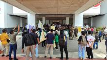 Kantor Didemo Mahasiswa, Segini Pendapatan Anggota DPRD Kota Batam Tembus Rp50 Juta Per Bulan