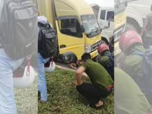 Kecelakaan Libatkan Dua Truk Fuso dan Satu Motor Scoopy di Dekat Lampu Merah KDA, Seorang Wanita Tewas di TKP
