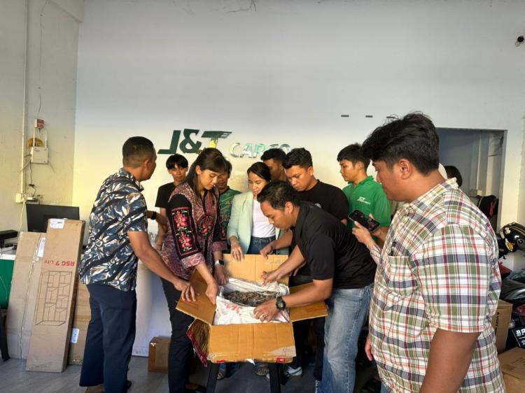 Penjual Sisik Trenggiling Terancam 5 Tahun Penjara, Polda Kepri Amankan Barang Bukti Senilai Rp1,2 Miliar