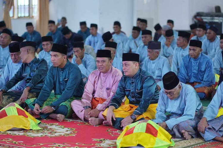 Pemkab Lingga Gelar Maulid Nabi Muhammad SAW, Tradisi Barzanji Jadi Pemersatu