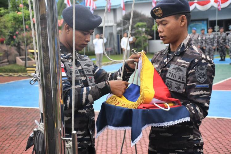 Ksatria Elang Samudera Buktikan Dedikasi, Lanal TBK Kibar Bendera Teladan Type C