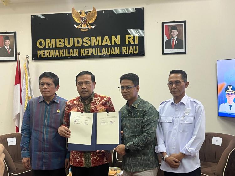 Ombudsman RI Teken MoU dengan Pemkot Batam dan Pemkab Karimun untuk Tingkatkan Pelayanan Publik