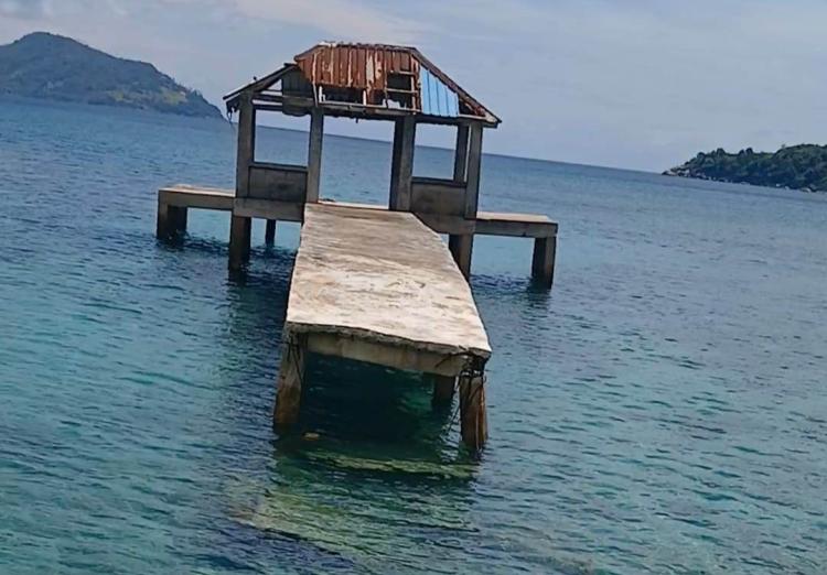 Tambatan Perahu Rusak Parah, Aktivitas Nelayan Sedanau Terganggu