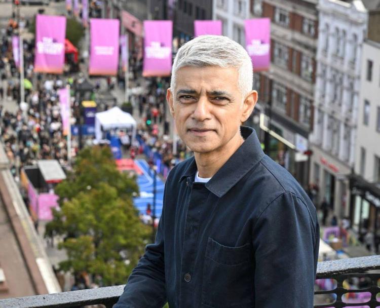 Sadiq Khan Bercanda "Trump Naksir Saya" Tanggapi Klaim Hukum Syariah di London