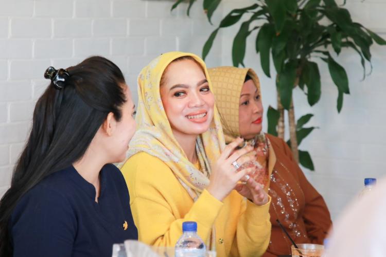 Batam Batik Fashion Week (BBFW) 2025 Dipersiapkan Matang, Erlita Amsakar Gandeng Istri Forkopimda