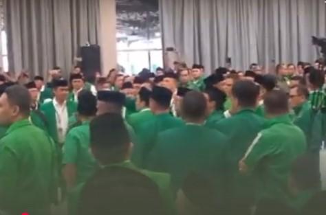 Ricuh di Awal Muktamar X PPP, Pidato Ketum Terhenti hingga Bangku Terbang
