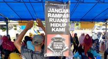 Warga Rempang Gelar "Pasar Rakyat Melawan" Tolak Penggusuran di Tahun Kedua Tragedi