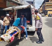 Aiptu Altom Sipahutar Sigap Selamatkan Tamu Hotel Tak Sadarkan Diri di Lubuk Baja