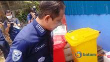 Menteri LHK Tinjau Dapur MBG di Batam, Ingatkan Pentingnya Kelola Limbah Pangan