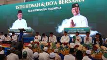 Ribuan Jamaah Padati Masjid Agung Raja Hamidah untuk Istighosah `Kepri untuk Indonesia`