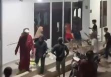 Diduga Cabuli Anak Murid, Rumah Guru Ngaji di Sagulung Dirusak Massa