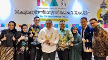 D’Sayur TPI dan Nafeesa Snack, UMKM Binaan BRK Syariah Raih Penghargaan Indonesia Creative Awards 2025