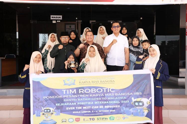 Santri Batam Berlaga di Lomba Robotik Internasional Malaysia 2025