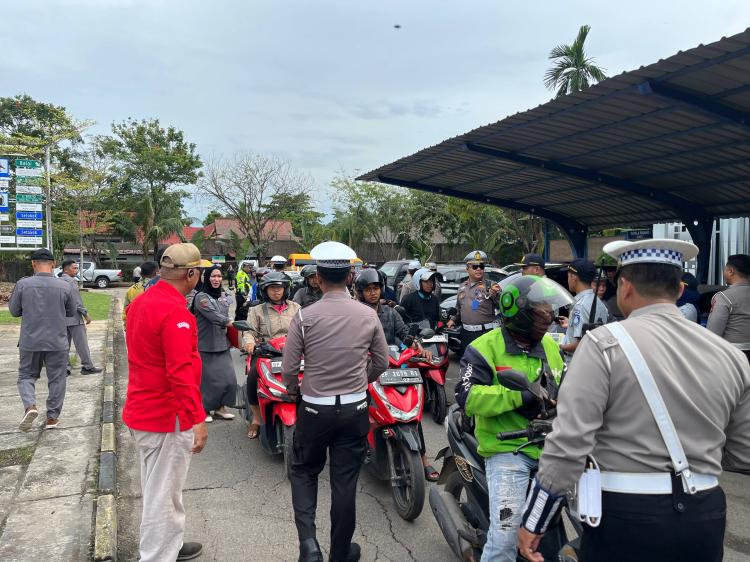 Razia Mendadak Dishub Batam, Pemotor Panik dan Kabur! 