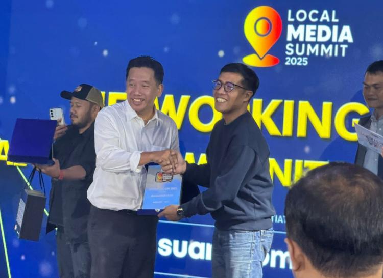Batamnews Raih Penghargaan Media Lokal Terinovatif di Local Media Summit 2025