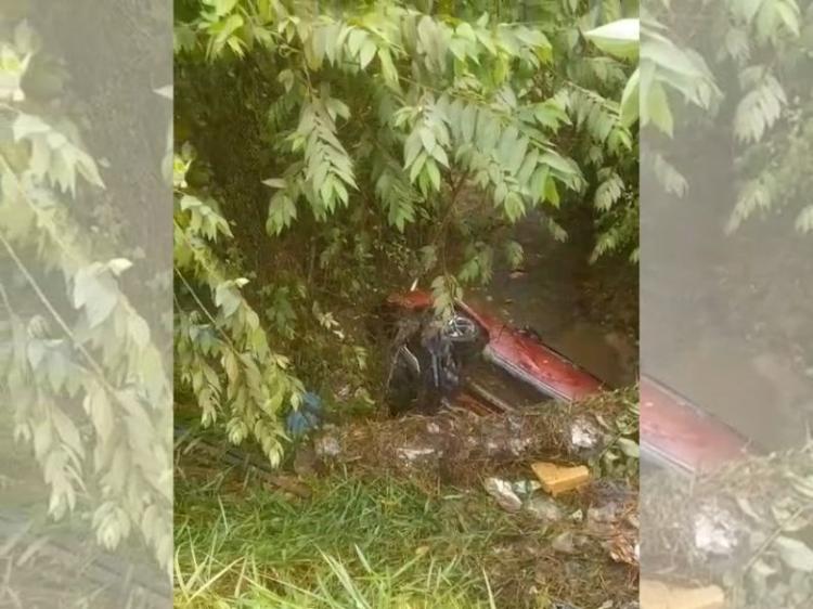 Diduga Mabuk, Pengemudi Wanita Tabrak Pengendara Berteduh di Batuampar, 1 Tewas