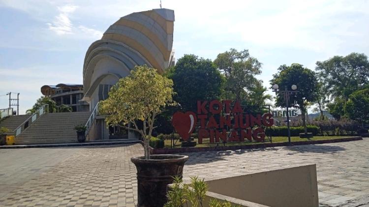 24 Tahun Kota Tanjungpinang: `Menyusul Atau Tertinggal`