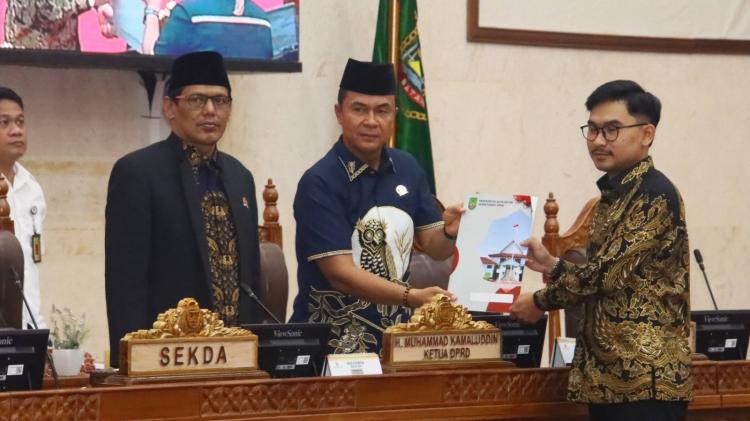 Resmi Disepakati, Ini Daftar 15 Ranperda yang Akan Dibahas DPRD dan Pemkot Batam di 2026