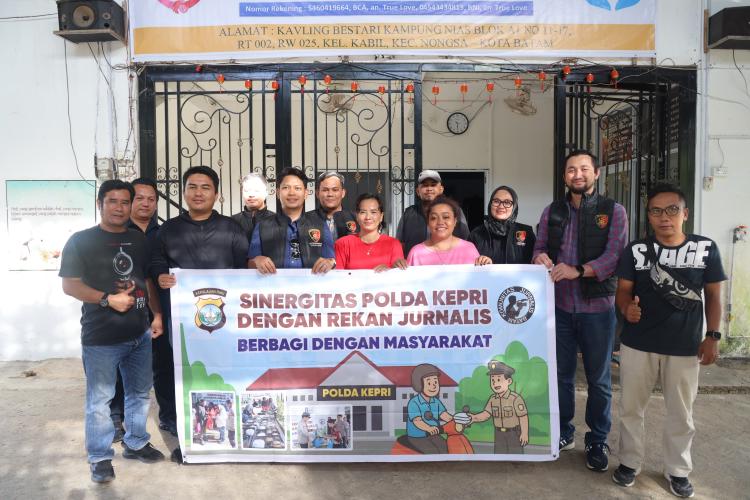 Polda Kepri dan Jurnalis Batam Gelar `Nasi Berkah`, Wujud Sinergi Polri dan Media untuk Sesama