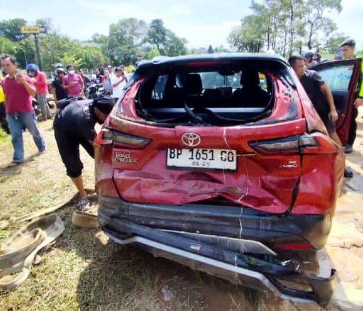 Klarifikasi Pengemudi Yaris BP 1651 CO: Bantu Korban & Sampaikan Maaf atas Kecelakaan Batuampar