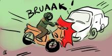 Mahasiswa Universitas Awal Bros Terlindas Mobil di Simpang Tiban Center Batam, Alami Luka Serius