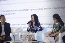 Bukan Sekadar Hoaks! Kristy dari Unilever Bongkar Strategi Jurnalis Lokal Bertahan di Tengah Badai Digital