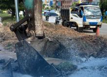 Ada Gangguan Suplai Air di Batam Akibat Perbaikan Pipa Bocor di Depan Kepri Mall, Cek Area Terdampak