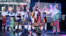 Dabo Singkep Semarak, Batam Batik Fashion Week 2025 Hadirkan Peragaan Budaya dan Kreativitas Lokal