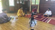 Ustadz Badiul Hasani Hidupkan Kembali Warisan Intelektual Islam Melayu di Lingga Lewat Film Dokumenter `Mencari Jejak Kitab Nurussholah` 