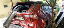 Tabrak Lapak Buah Saat Hujan, 1 Warga Tewas Terseret Mobil di Batuampar
