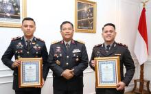 Dua Kapolsek Polresta Barelang Raih Penghargaan di Hari Sumpah Pemuda 2025, Kapolda Kepri Apresiasi Dedikasi dan Inovasi di Lapangan