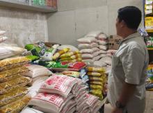 Jelang Akhir Tahun, Satgas Pangan Polresta Barelang Pastikan Harga Beras Stabil di Pasar Batam